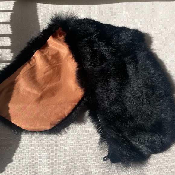 Vintage | Elegant Dress Coat with Black Fur Accents - Picture 12 of 15